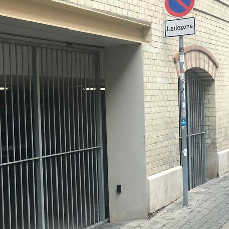 Moderne Galeriewohnung Mit Balkon Und Stellplatz Am Wenigemarkt Erfurt Kültér fotó
