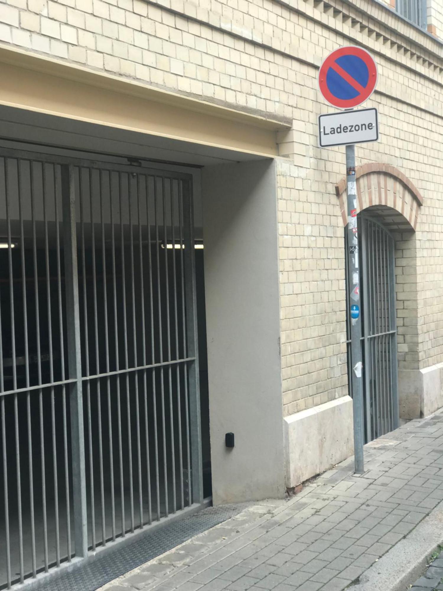 Moderne Galeriewohnung Mit Balkon Und Stellplatz Am Wenigemarkt Erfurt Kültér fotó