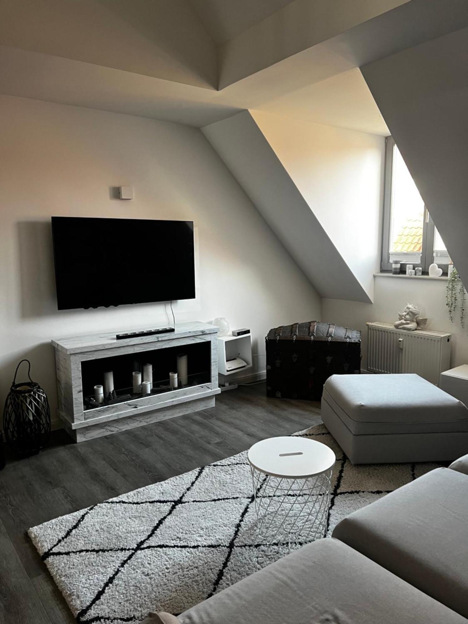 Moderne Galeriewohnung Mit Balkon Und Stellplatz Am Wenigemarkt Erfurt Kültér fotó