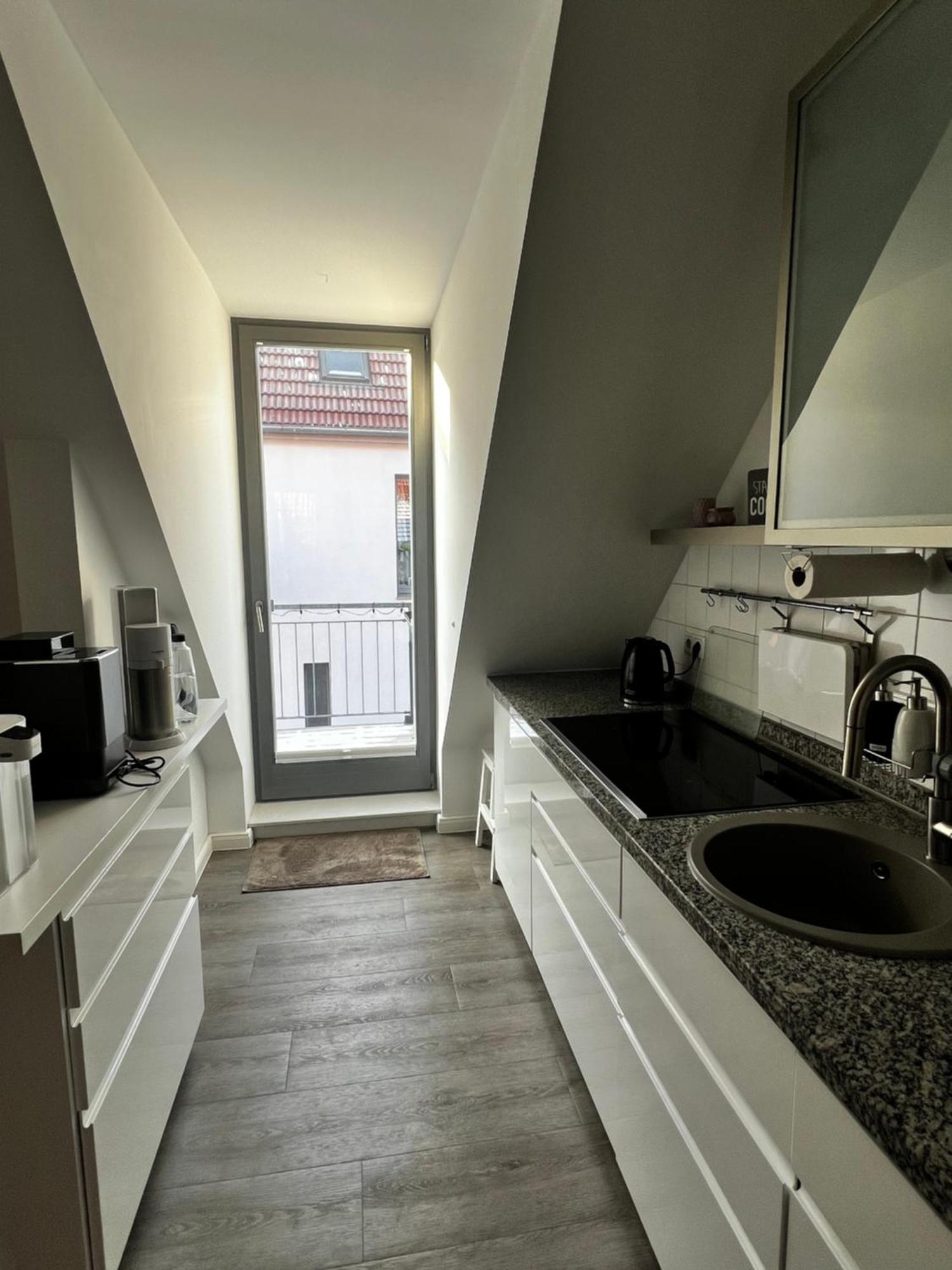 Moderne Galeriewohnung Mit Balkon Und Stellplatz Am Wenigemarkt Erfurt Kültér fotó