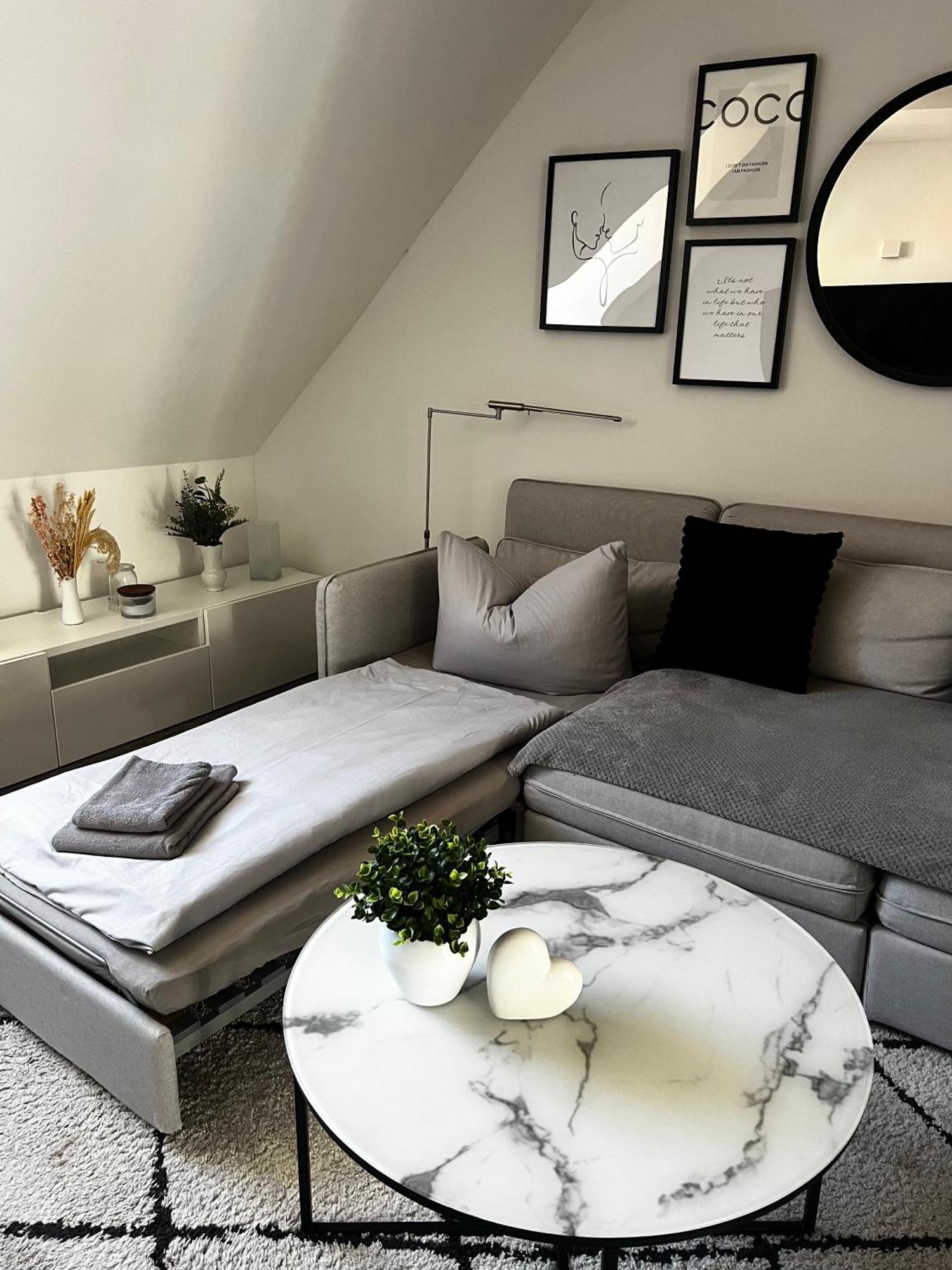 Moderne Galeriewohnung Mit Balkon Und Stellplatz Am Wenigemarkt Erfurt Kültér fotó